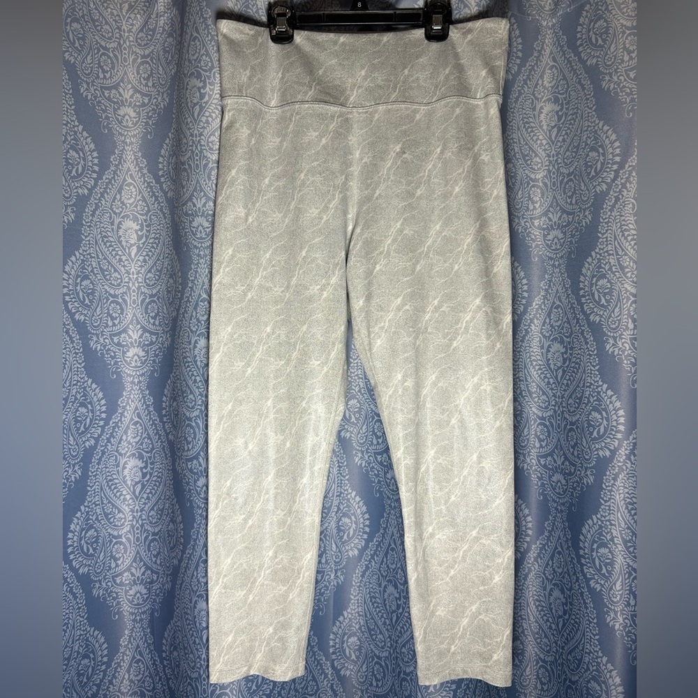 Zyia Activewear Light N Tight Compression Leggings Gray 16–18